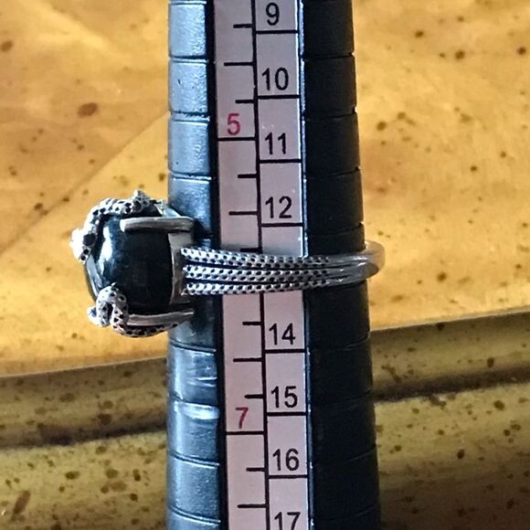 Natural Black Jade Sterling Silver Snake Ring Size 6 - Picture 5 of 9